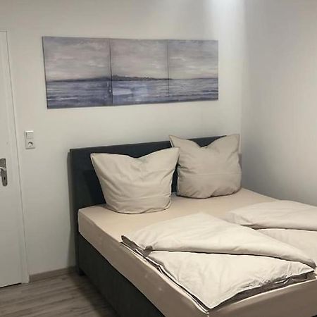 Eine Modern Renovierte Wohnung Mit Balkonterrasse. Lubbecke Esterno foto